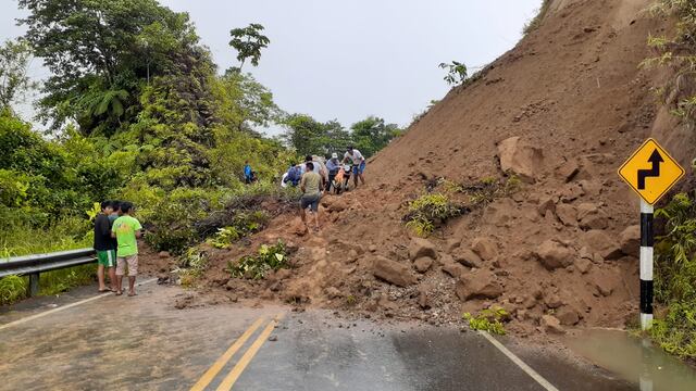 San Martín: reportan nuevo derrumbe que bloquea carretera Tarapoto - Yurimaguas