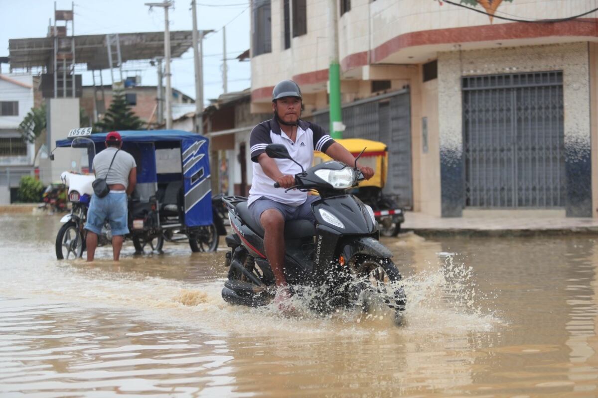 Las precipitaciones podrían causar inundaciones, desbordes de ríos y daños en carreteras y cultivos en varias regiones del país. (Foto: Andina)