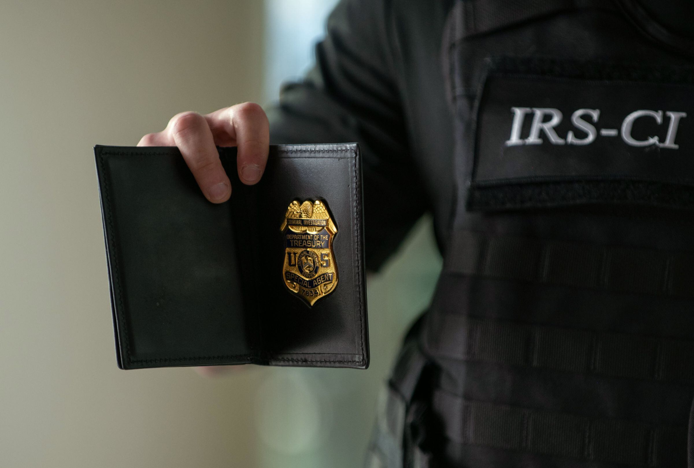 IRS podría sumarse a la campaña de Donald Trump contra la inmigración irregular en Estados Unidos (Foto: IRS Criminal Investigation)