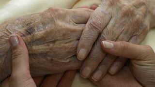Científicos descubren método para revertir el envejecimiento