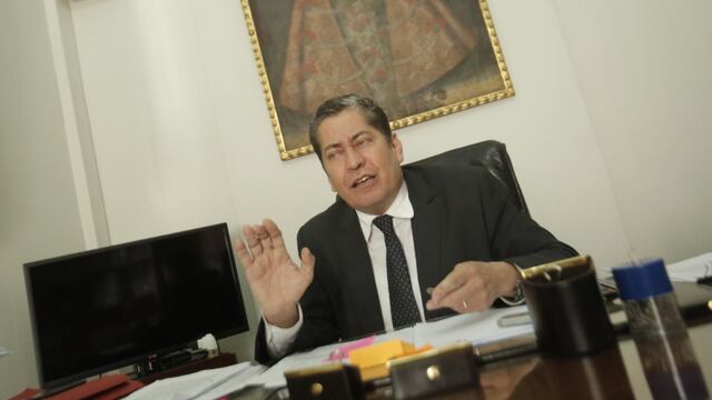 Funcionaria que acusa a Espinosa-Saldaña por maltrato: “No es un tema político"