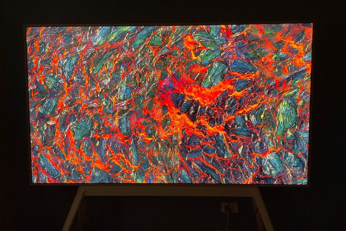El TCL A400 Premium QLED TV logra unos colores intensos.