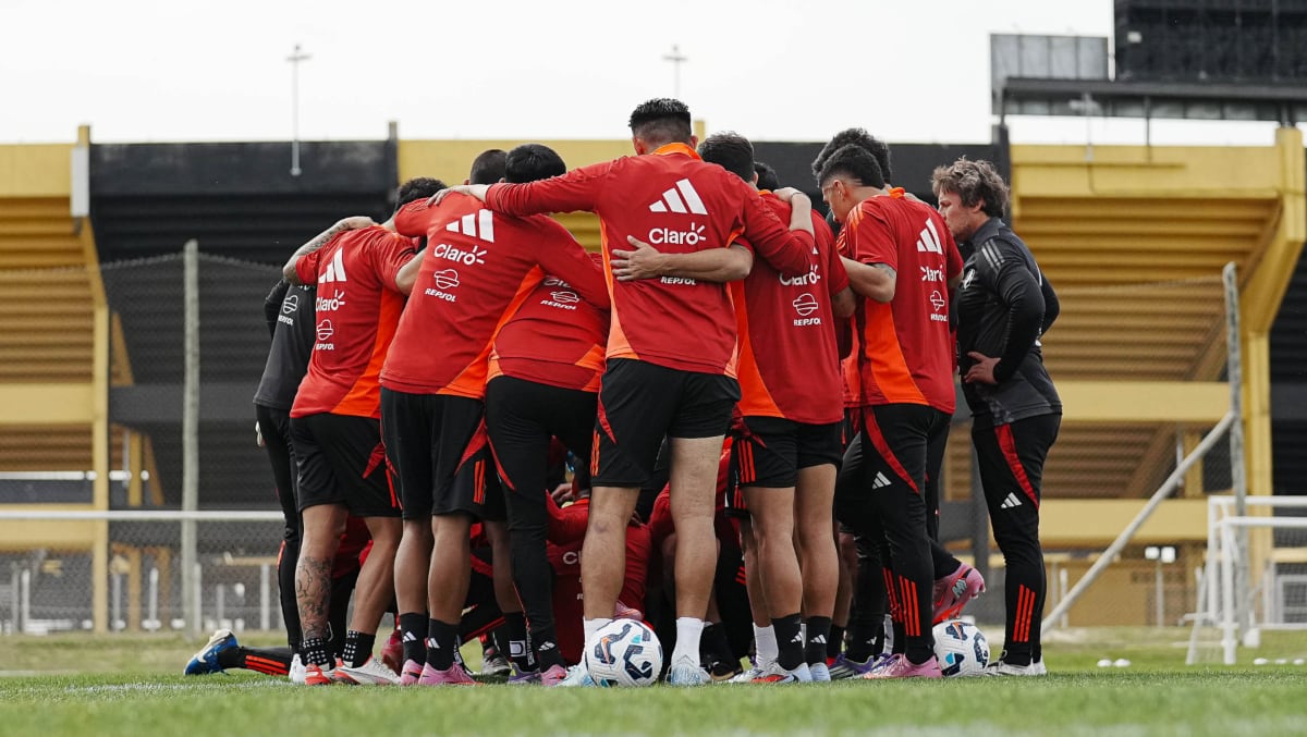 Selección Peruana prepara una nueva alineación para el Perú vs Uruguay por las Eliminatorias 2026. (Foto: FPF)