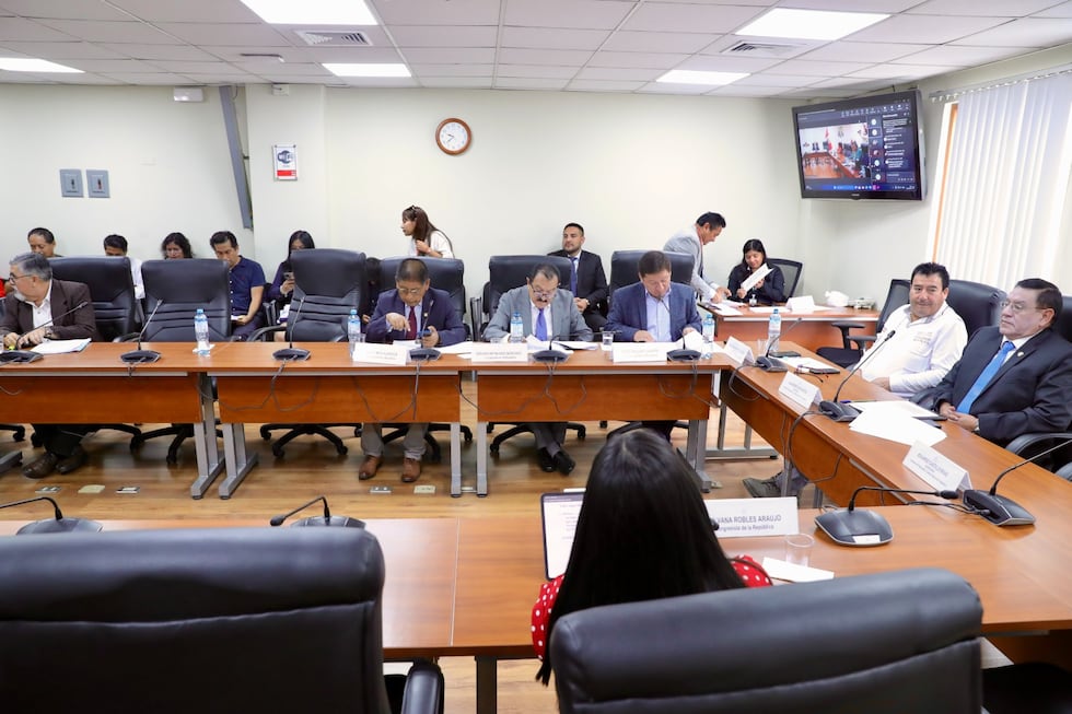La Comisión de Presupuesto del Congreso aprobó el incremento del fondo de SaludPol de la Policía Nacional. (Foto: Difusión)