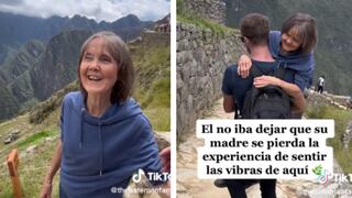 Un hijo subió cargada a su madre ciega para que recorra Machu Picchu