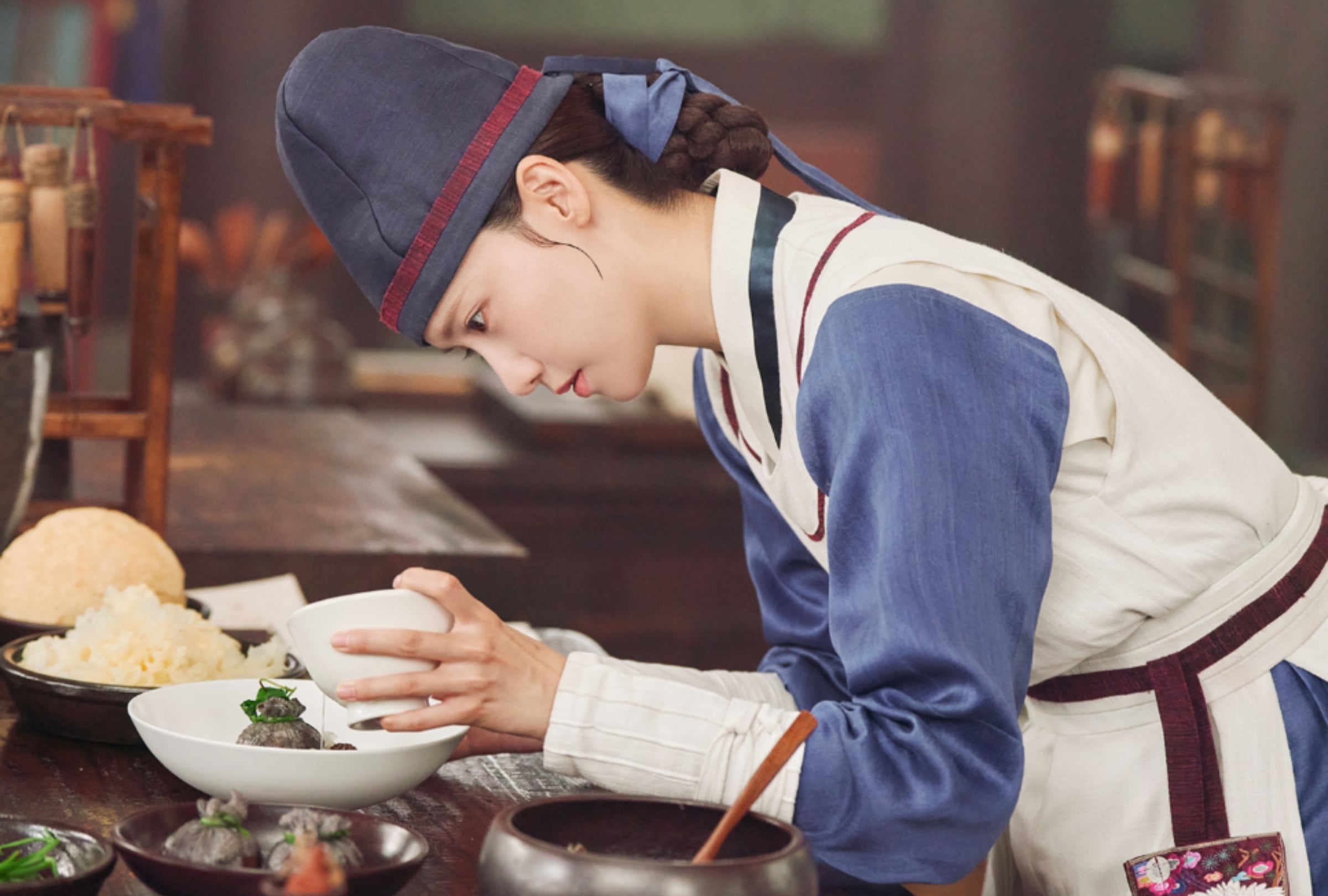 La serie narra un viaje en el tiempo donde una chef francesa moderna, Yeon Ji-young (Foto: Netflix)