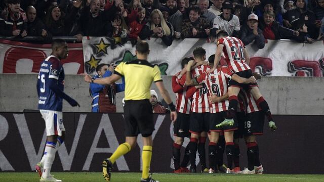 Estudiantes goleó 3-0 a Fortaleza y avanzó a cuartos de Copa Libertadores | RESUMEN Y GOLES