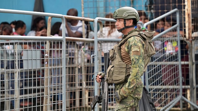“Estamos en el peor momento de crisis de violencia” de Ecuador, asegura ministro