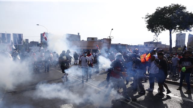 Protestas en Lima: reportan disturbios en la avenida Abancay durante manifestaciones