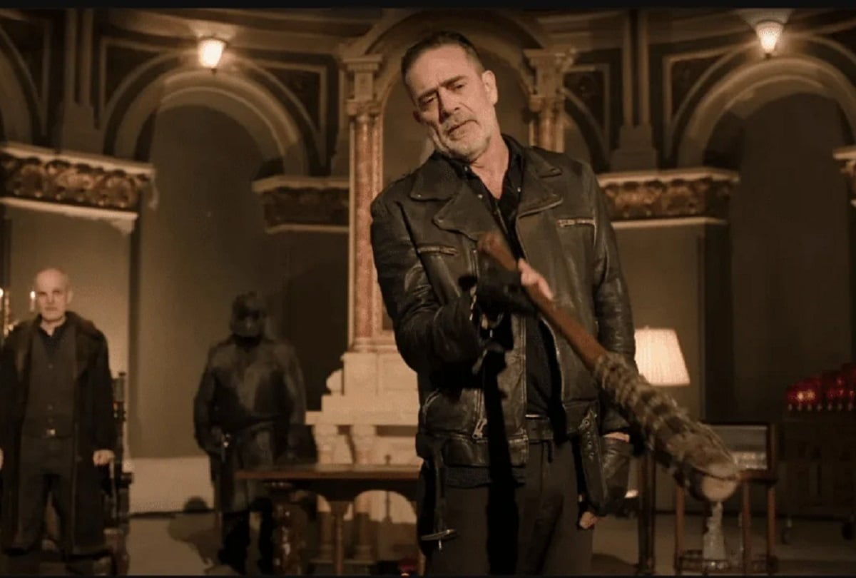 Negan (Jeffrey Dean Morgan) tiene una nueva Lucille en el primer episodio de la temporada 2 de "The Walking Dead: Dead City" (Foto: AMC)