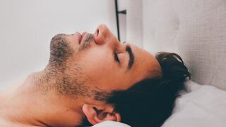¿En qué consiste la técnica militar para conciliar el sueño en dos minutos? Especialista lo cuenta en TikTok