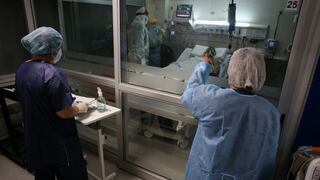 Uruguay bate nuevo récord y supera los 10.000 casos diarios de coronavirus