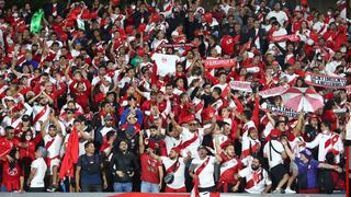 Selección peruana: los hinchas quedaron molestos por la polémica jugada ante Uruguay