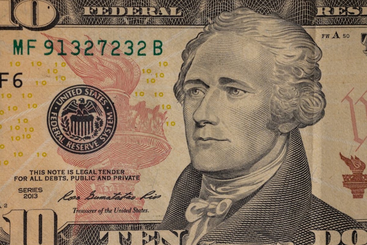 Los billetes de 10 dólares tienen una historia fascinante que se remonta a la Guerra Civil de Estados Unidos (Foto: Pexels)