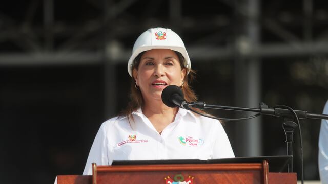 Dina Boluarte: Seguiremos trabajando con “manos limpias y sin que nadie nos pueda manipular ni chantajear”