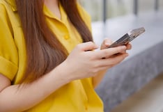 ¿Siempre estás en los grupos, pero jamás comentas? Esto dice la psicología sobre ti