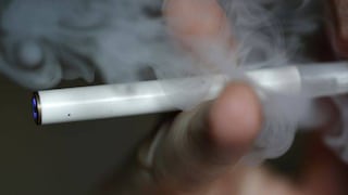 Cigarrillos electrónicos reducen el hábito de fumar