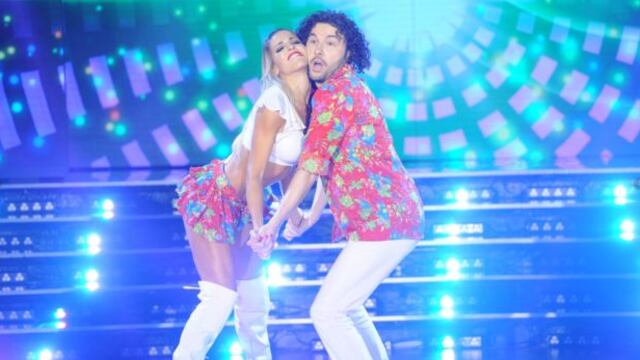 "Las mil y una noches": Ali Kemal bailó cumbia por primera vez