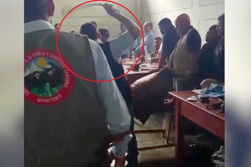 La medida fue porque el alcalde incumplió en prestarles un equipo de sonido para la ronda. Foto: América Noticias