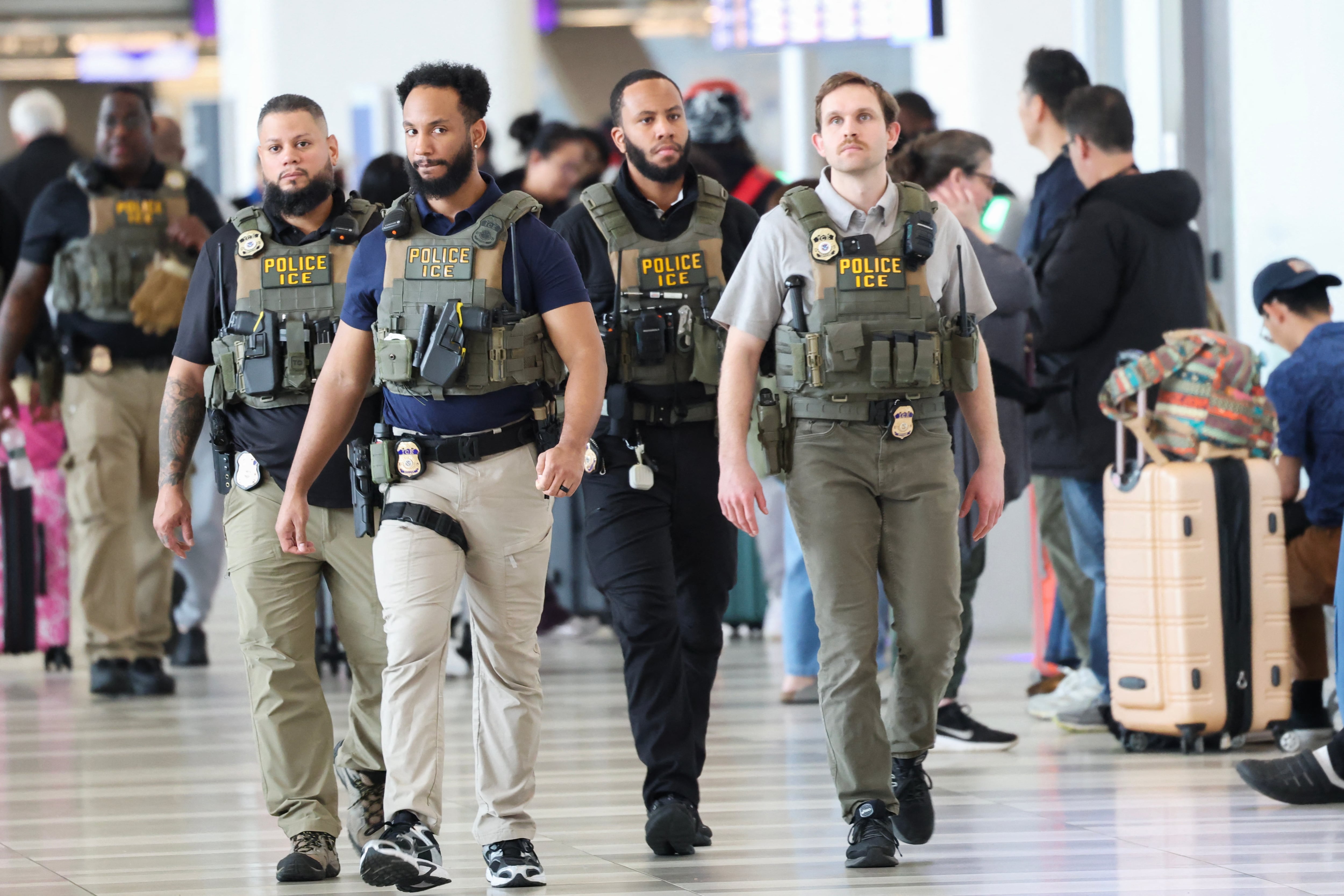 El memorando entre ICE y TSA en EE.UU. revela medidas de control, almacenamiento y uso de información compartida. | Crédito: TIMOTHY A. CLARY / AFP