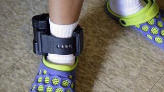 ICE pondrá grilletes electrónicos a los migrantes: ¿quiénes están exentos en Estados Unidos?