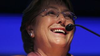 Bachelet celebra triunfo electoral: "Hemos ganado y por amplia mayoría"