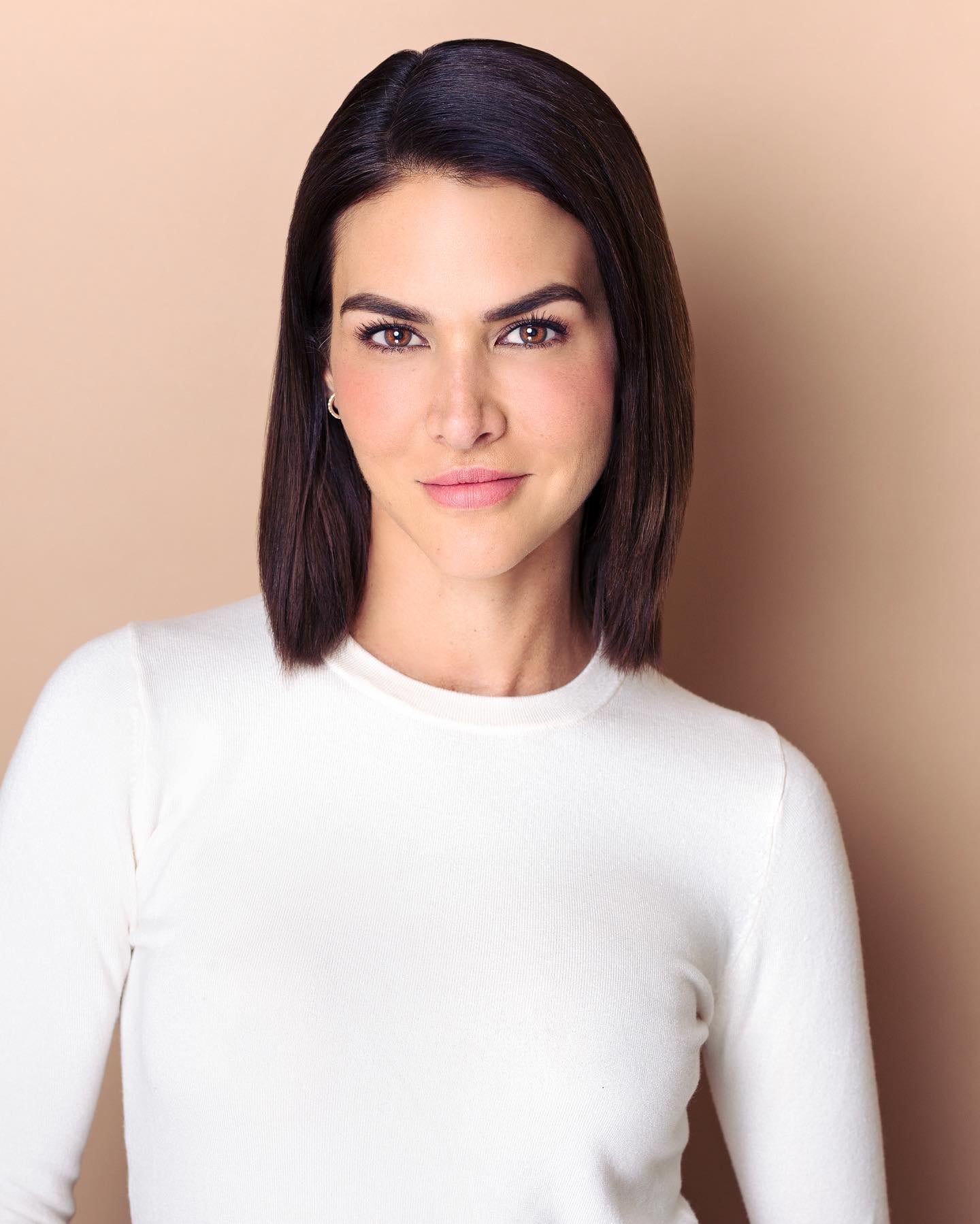 Anahí de Cárdenas tiene proyectado realizar una temporada de su obra "Té de Tías" en Estados Unidos. Foto: Instagram personal.