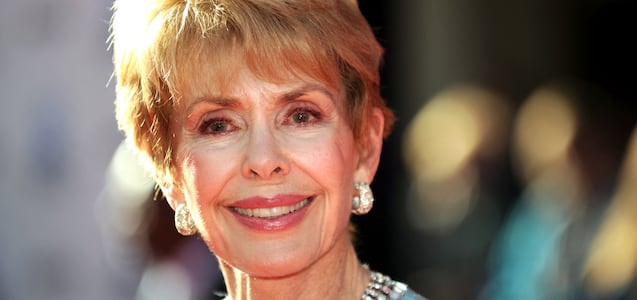 Barbara Rush, la actriz de “Batman” que murió a los 97 años
