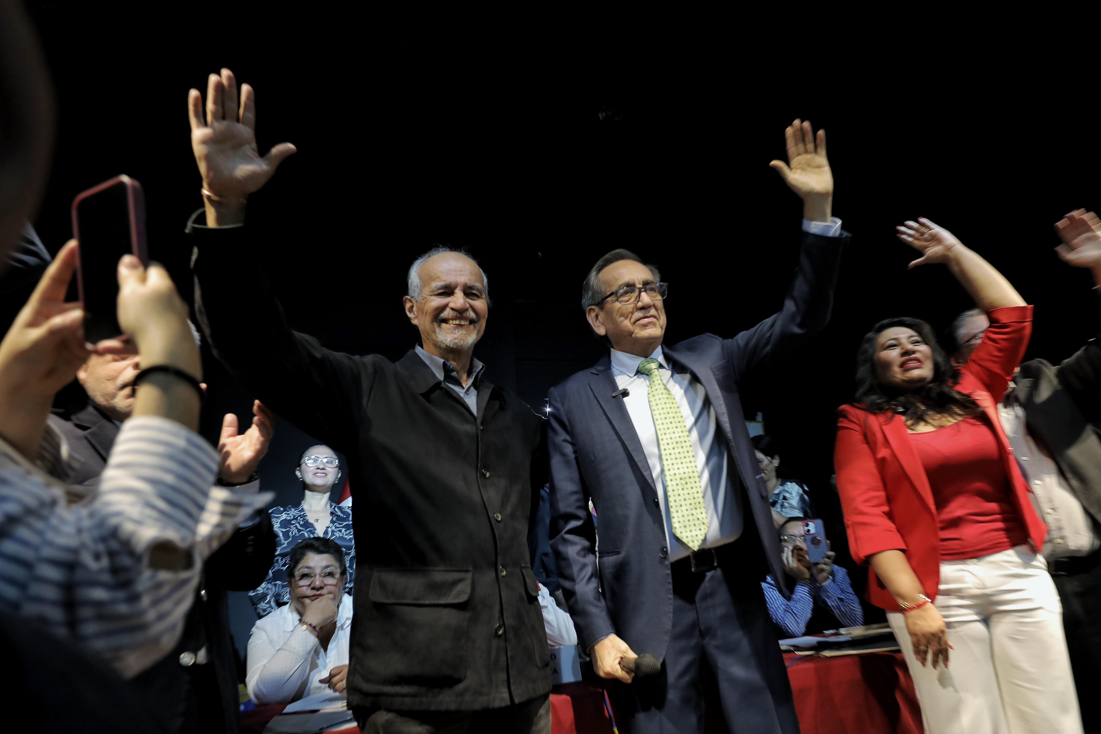 Jorge del Castillo, Mauricio Mulder y Belén García inscribieron formalmente su precandidatura para elecciones del 2026. (Foto: Joel Alonzo / @photo.gec)