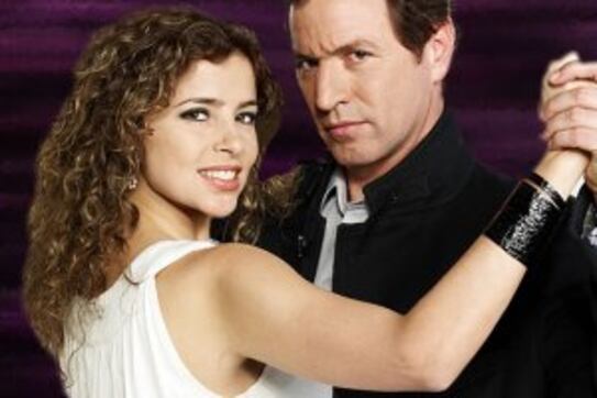 Yo no te pido la luna (2010)