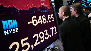 Wall Street cierra en rojo afectado por guerra comercial entre EE.UU. y China