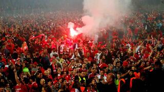 Unión Berlín confirma ascenso histórico a Bundesliga y fanáticos invaden la cancha | VIDEO