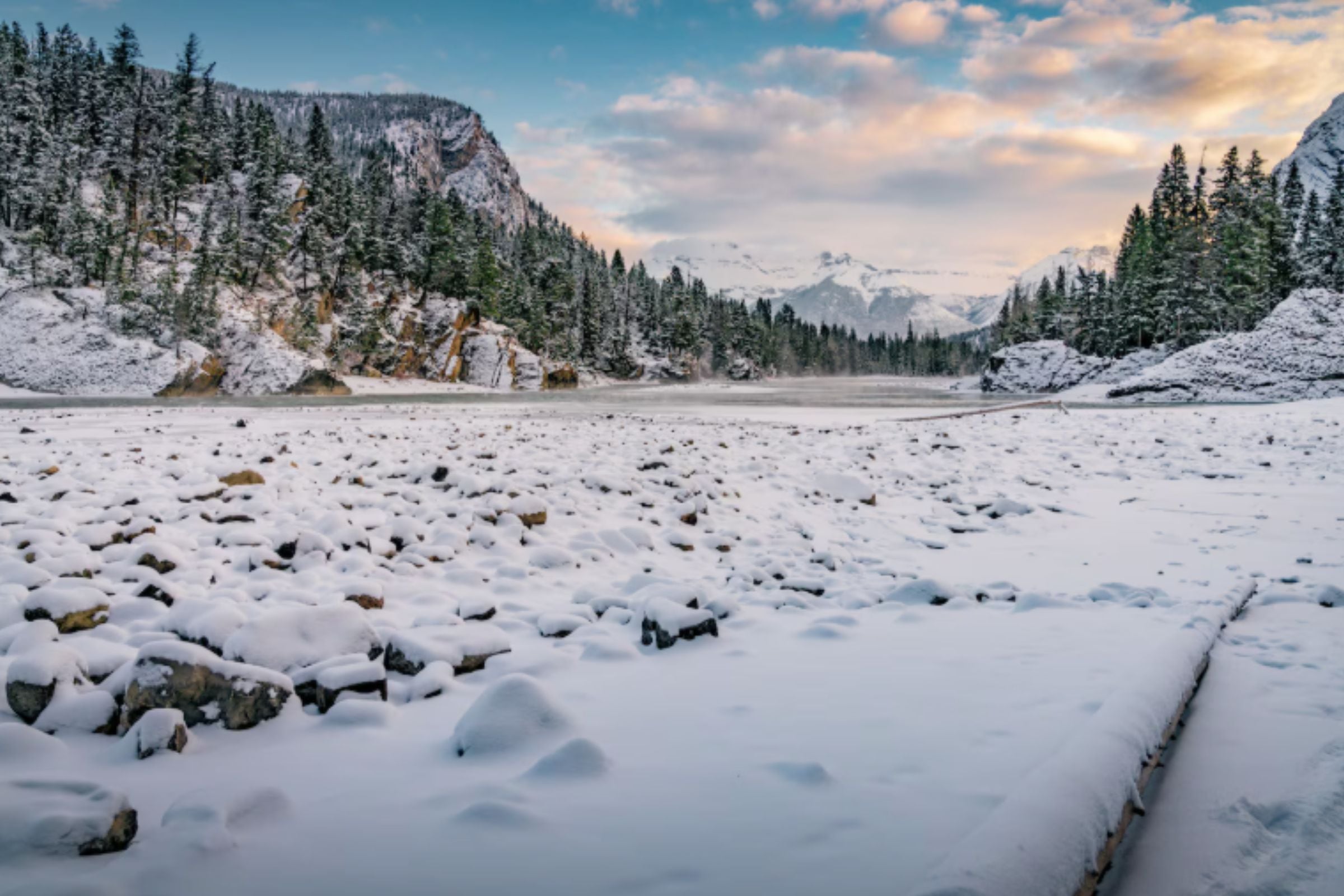 Alaska espera hasta 14 pulgadas de acumulaciones de nieve. (Crédito: Freepik / Imagen referencial)