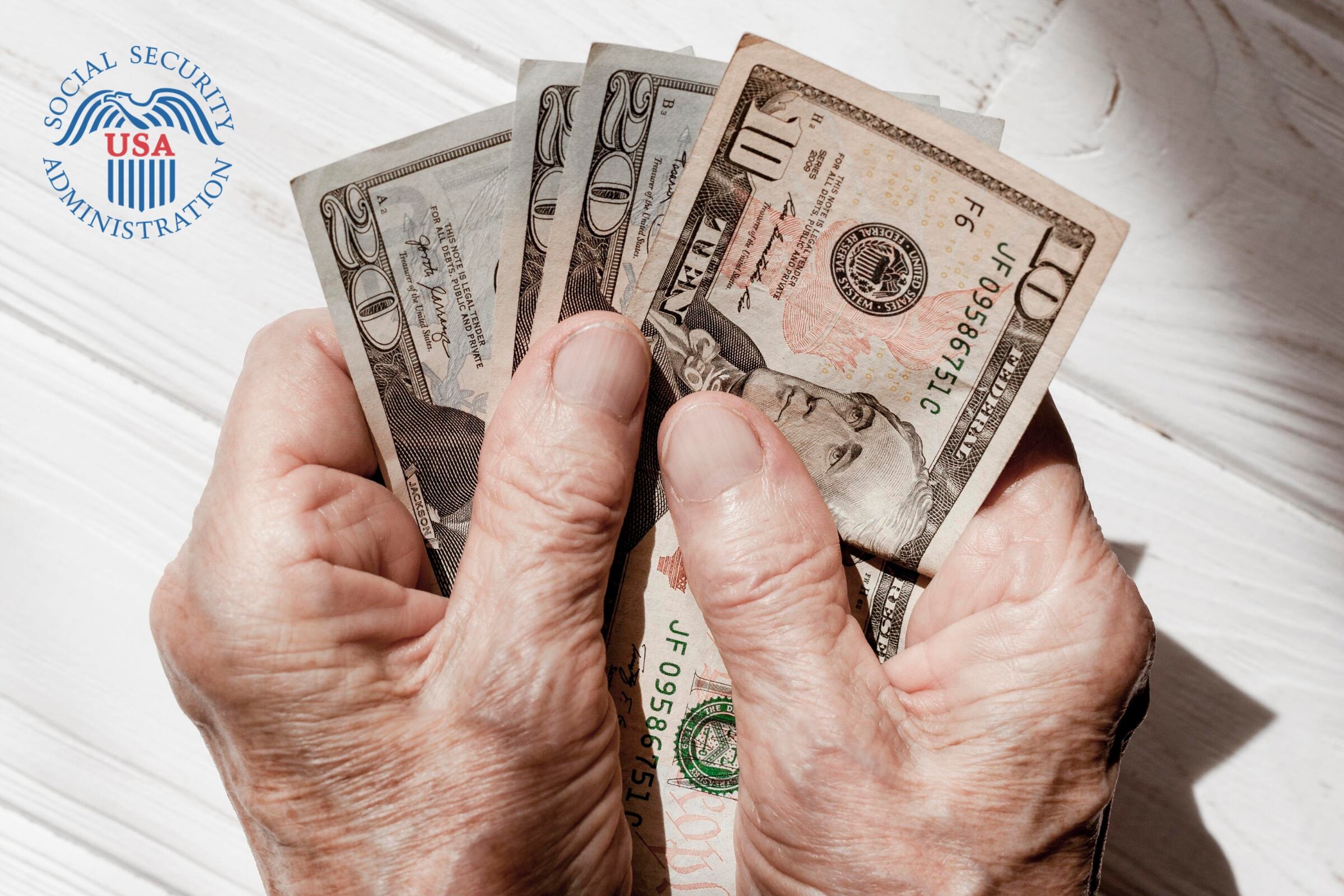 El Seguro Social se alista para un nuevo pago correspondiente al mes de junio (Foto: Freepik)