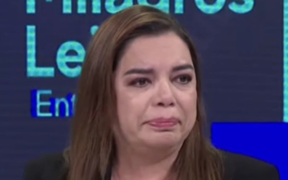 Milagros Leiva Se Entera Del Fallecimiento De Su Padre Y Abandona milagros-leiva-se-entera-del-fallecimiento-de-su-padre-y-abandona