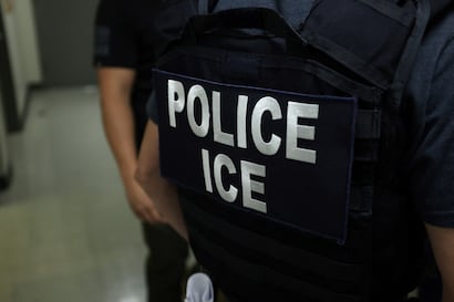 El gobierno de Trump afirma haber arrestado a más de “300.000 migrantes” en Estados Unidos