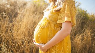 ¿Cómo afectan las altas temperaturas a las mujeres durante el embarazo?