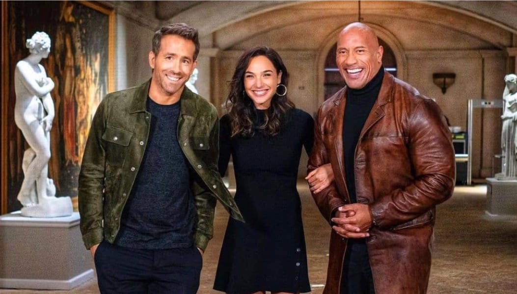 Mira el tráiler oficial de la cinta protagonizada por Dwayne Johnson, Ryan Reynolds y Gal Gadot. (Foto: Netflix)