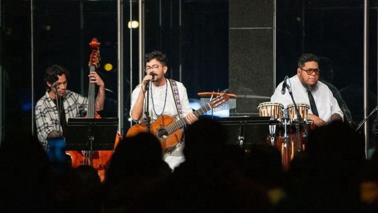 Desde su infancia, Ganggini se sintió atraído por la música, influenciado por las canciones que escuchaba en el entorno familiar, como las de Los Panchos y Chabuca Granda. (Foto: Difusión)