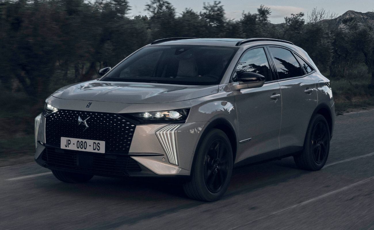 DS Automobiles lanza la edición especial DS7 Esprit de Voyage con hasta 300 Hp