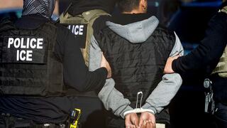 Ni a salvo con Green Card: ICE arresta a residente legal con décadas en Estados Unidos tras viaje familiar