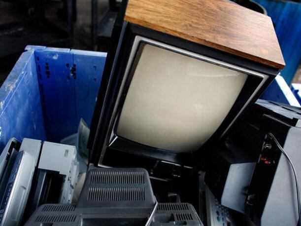 Aunque este tipo de televisores ha quedado en el olvido, todavía hay muchas personas que conservan uno en buenas condiciones. (Foto: Getty Images)