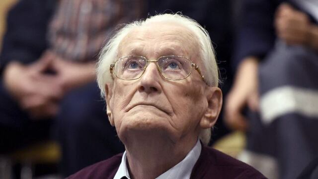 Alemania ordena que nazi de 96 años vaya a prisión hasta que cumpla 100