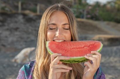 No desperdicies sus beneficios: esto le ocurre a tu cuerpo si comes sandía regularmente