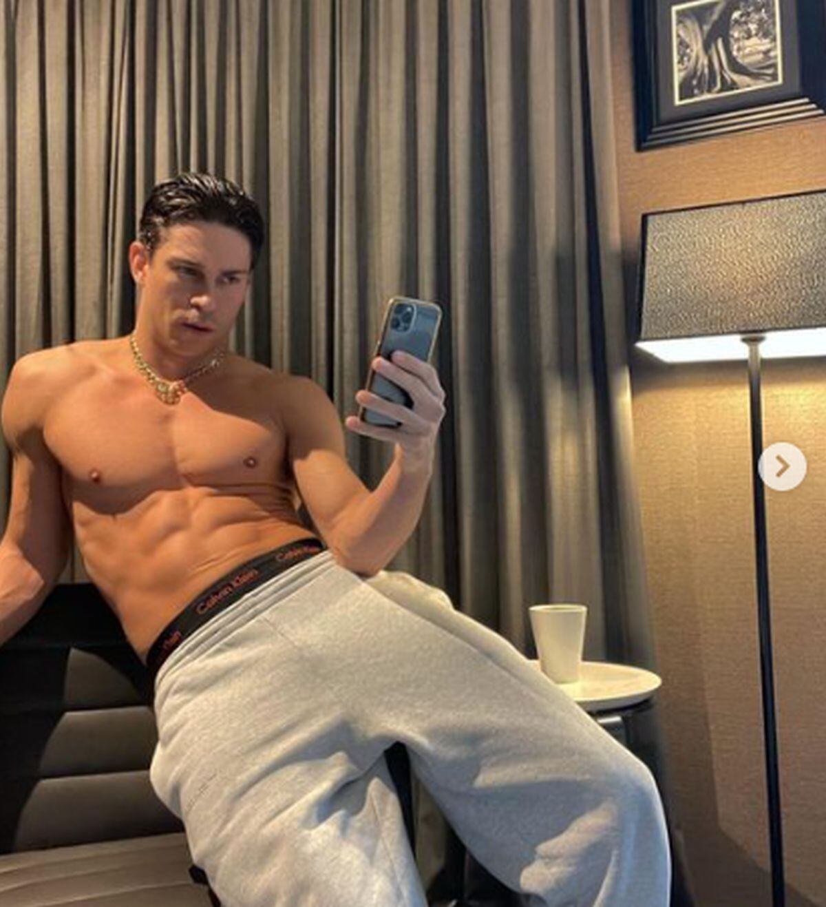 A él le encanta mostrar su figura bien trabajada (Foto: Joey Essex / Instagram)