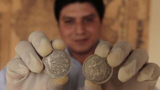 La historia del Perú y Chile en mil monedas