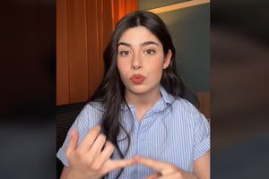 Trabaja en atención al cliente y su relato conmueve en redes sociales: “callamos un montón de cosas”