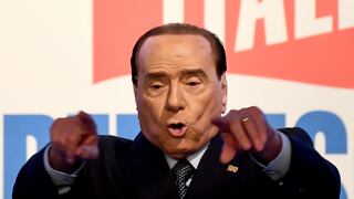 Silvio Berlusconi: las vicisitudes judiciales, numerosos procesos y algunas condenas
