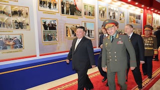 Líder norcoreano Kim Jong-un se reúne con ministro de Defensa ruso Shoigú