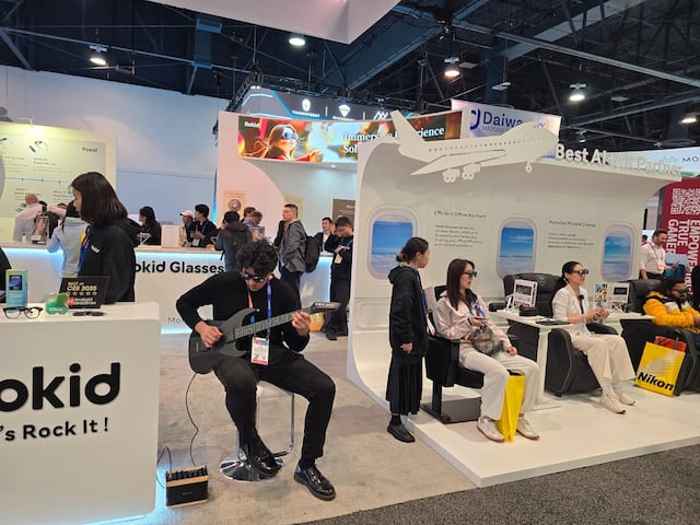 Robots, inteligencia artificial, autos voladores y realidad virtual es lo que se aprecia en la feria tecnológica CES 2025.